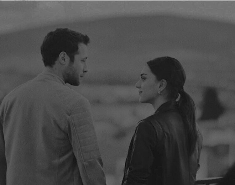 iihandelv's tweet photo. -
Hep “Olmayacak bi' hayale, kaptırdım kendimi “ 🤍
#canCem #NarGed #nihanveEmir https://t.co/nm6MJz8vNE