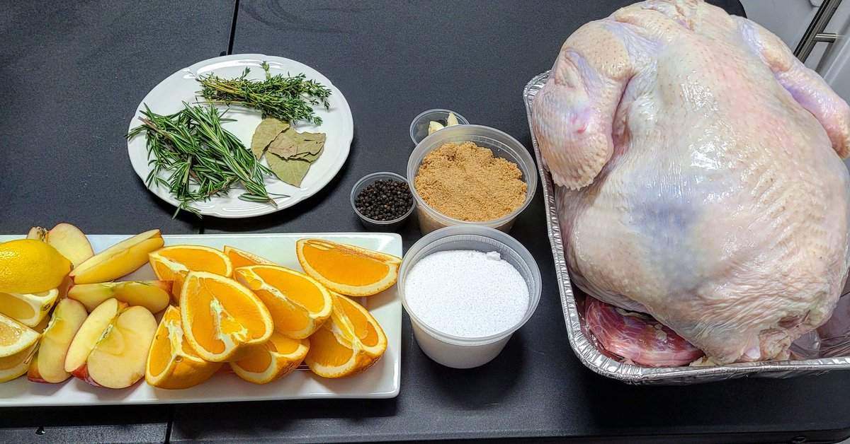 KKlassact's tweet photo. How it started
How it's going
Wanna know how? Follow this link
https://t.co/SIHAWDHlSH
#howtocookturkey #Thanksgiving2020 #brine https://t.co/etu79737Ss