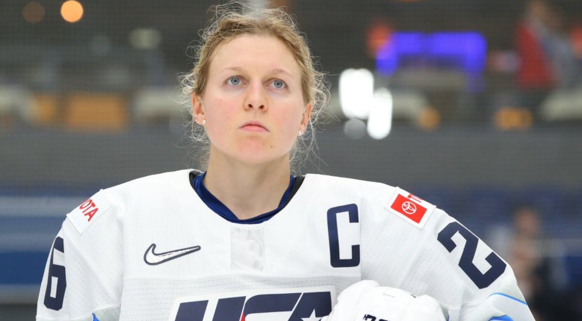 chutskoff30's tweet photo. @KIN110UofR Retweet.  Coyne hired by the Blackhawks as Player Development Coach &amp; Youth Hockey Growth Specialist. What are your thoughts on this? Do you/how do you think it will help #womanathletes ? https://t.co/Y5ow6SKgiA