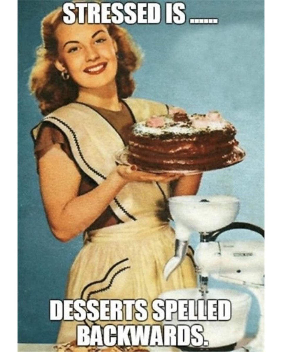 LightOn_Thehill's tweet photo. I've been stressed out enough, now I'll have my desserts please!! 
#HappyThanksgiving https://t.co/lII5pPOIE2