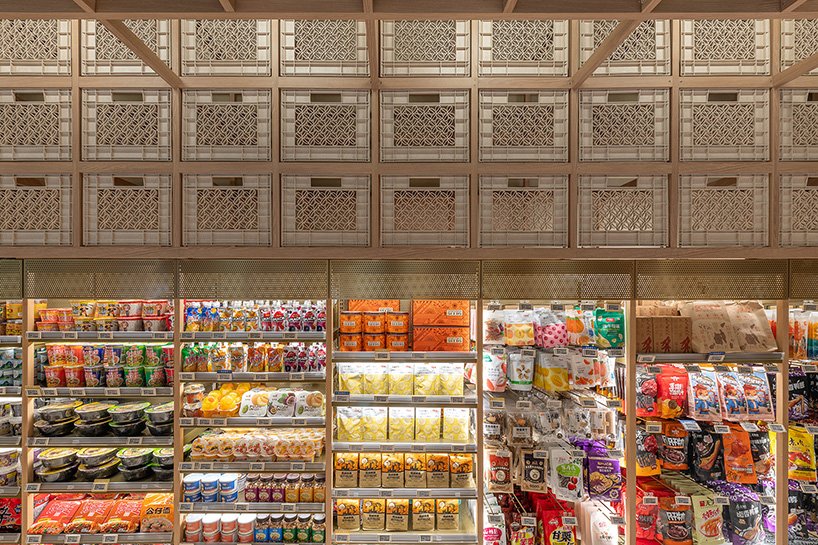trendomexico's tweet photo. #collhunting Lukstudio construye un moderno supermercado en China con madera, reinterpretando los elementos esenciales de los mercados y puestos callejeros, con un diseño único basado en la eficiencia y la estética.  🍎🍋🍒🍑 https://t.co/bYIuEMpPrp