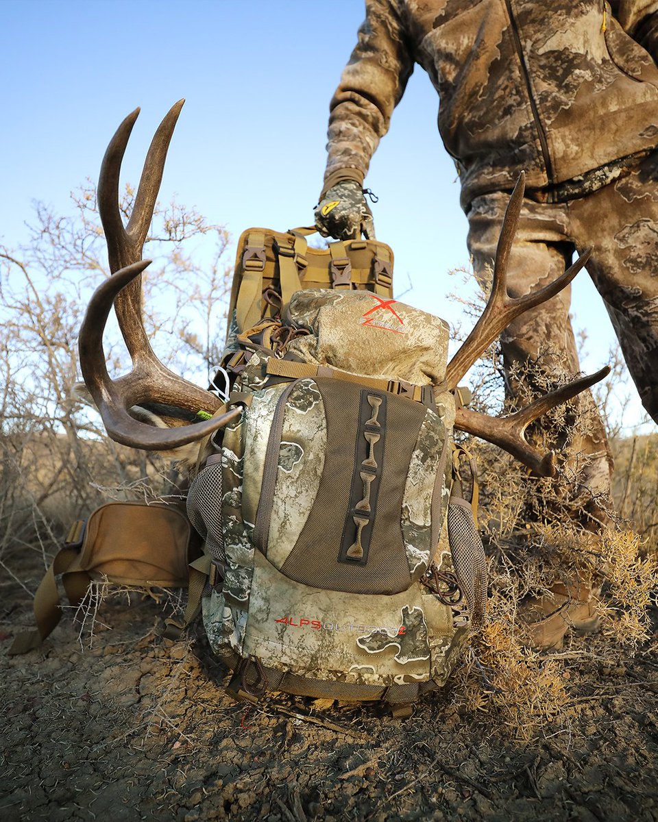 Realtree's tweet photo. Pack outs made easy by Alps!
#Realtree #RealtreeExcape #Alps #ScentBlocker https://t.co/320Livr3B2