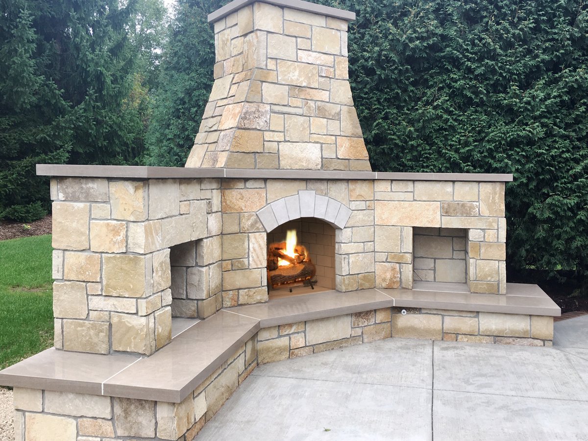 buechelstone's tweet photo. Jute Cloth Castle Rock makes this outdoor fireplace complete!
-
#NaturalStone #StoneVeneer #StoneMasonry #NaturalMaterials #Stone #HomeSweetHome #HomeDecor #StoneHome #HomeDesign #NiceHomes #HomeStyle #DesignInspo #Modern #Fireplace #OutdoorFireplace #Architects #Builders https://t.co/gyZVnMoiGq