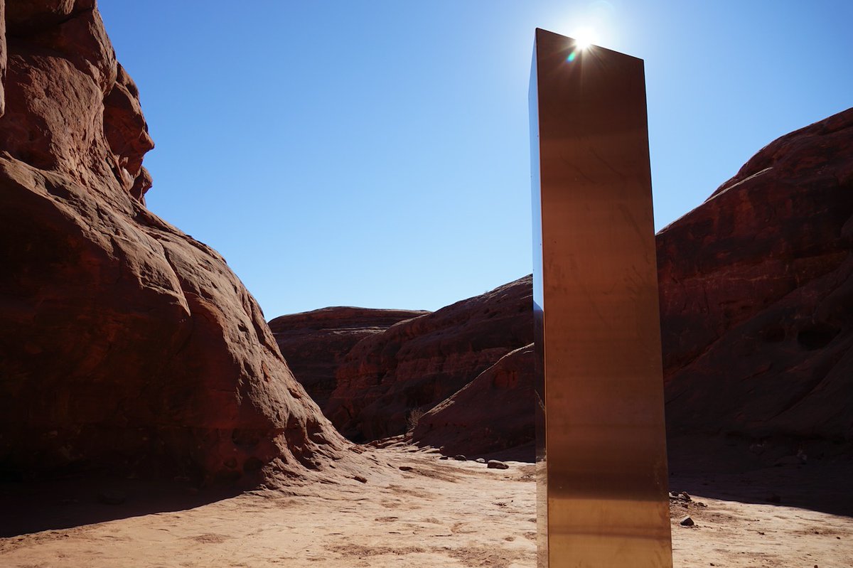 “Looks like it’s smeared with snot," said a 30-year-old man who was in the area for vacation when he saw the obelisk articles online. "And there’s some blood near the top, maybe from someone who tried to climb onto it."Both statements were hard to dispute.