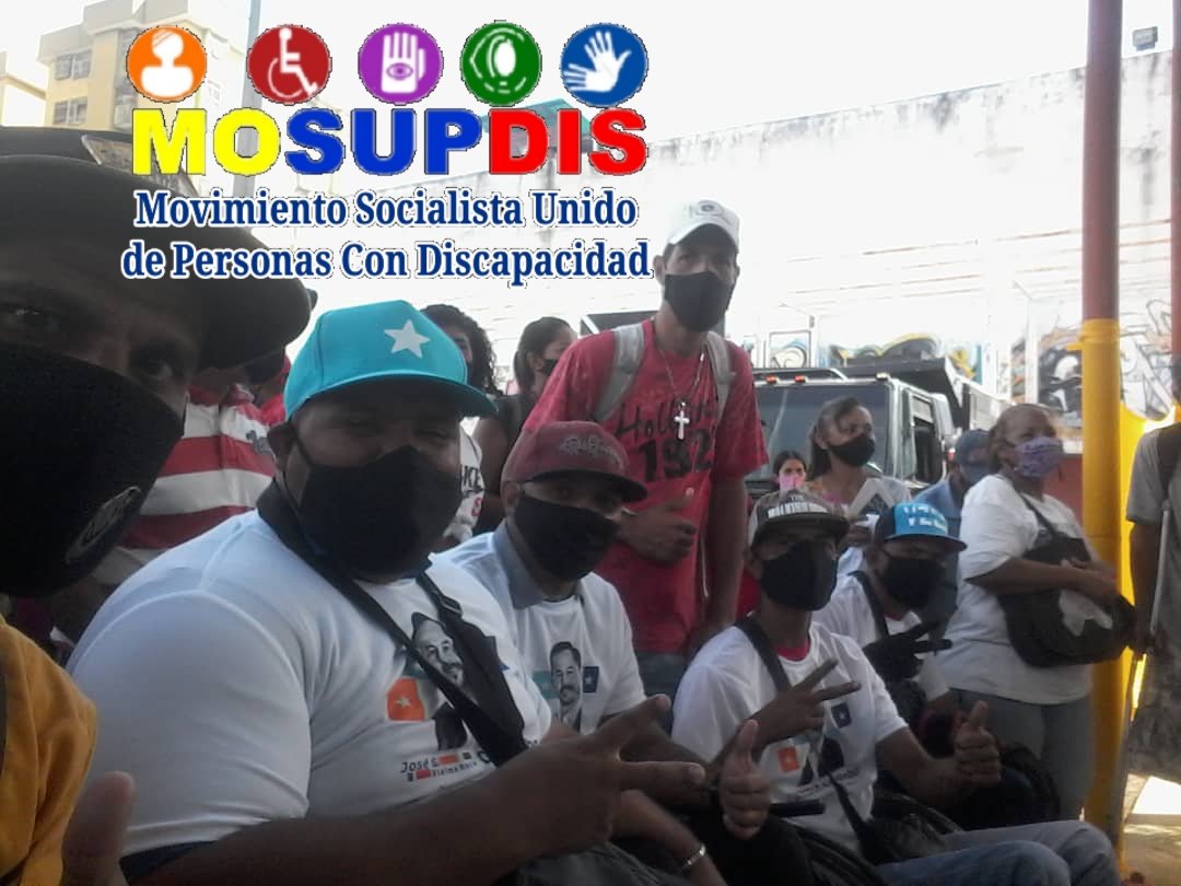 MOSUPDIS1's tweet photo. Somos millones Una sola Voz, gran actividad desde el estado Carabobo con nuestros candidatos y la camarada @taniapsuv juramentando los y las testigos electorales. @NicolasMaduro @Jesusantanderl @jhonortiz2009 @PartidoPSUV https://t.co/gqIjQCh5Rp