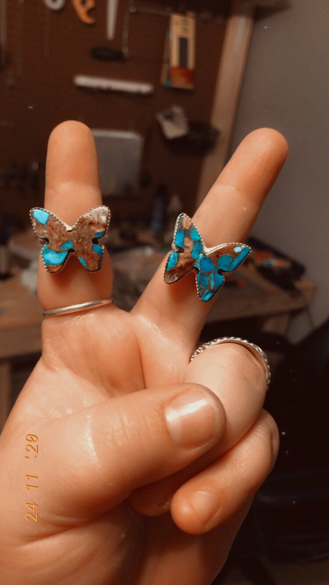 moth_metalworks's tweet photo. A little custom order before and after🦋 https://t.co/VqE6WQJz5F