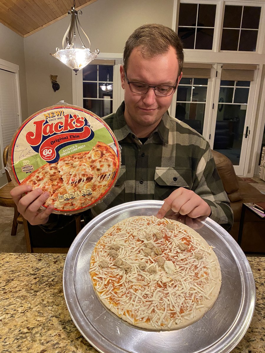 taylorneely03's tweet photo. @JacksPizza my family and I are looking forward to sharing the single cheese curd on our sausage and cheese curd pizza. Times must be tough in the pizza world☹️ https://t.co/tNB2g6p1aF