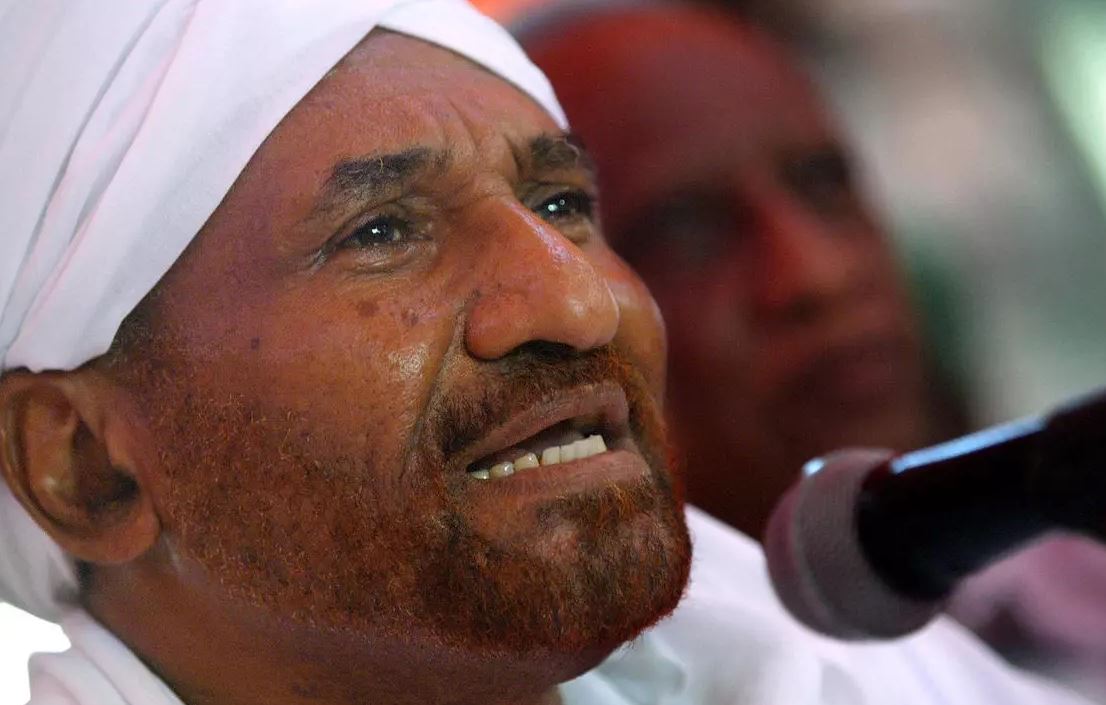 Ibrahim_blog's tweet photo. إنا لله وإنا إليه راجعون ..
رحم الله الإمام #الصادق_المهدي وأسكنه فسح جناته ..
إتفق وإختلف معه الكثيرين لكنه بقدر إجتهاده كان أحد اعمدة السياسة السودانية المعاصرة ..
نسأل الله له الرحمة والمغفرة وفسيح الجنان ولذوية وأنصاره الصبر وحسن العزاء https://t.co/Gp7v4l2dOg
