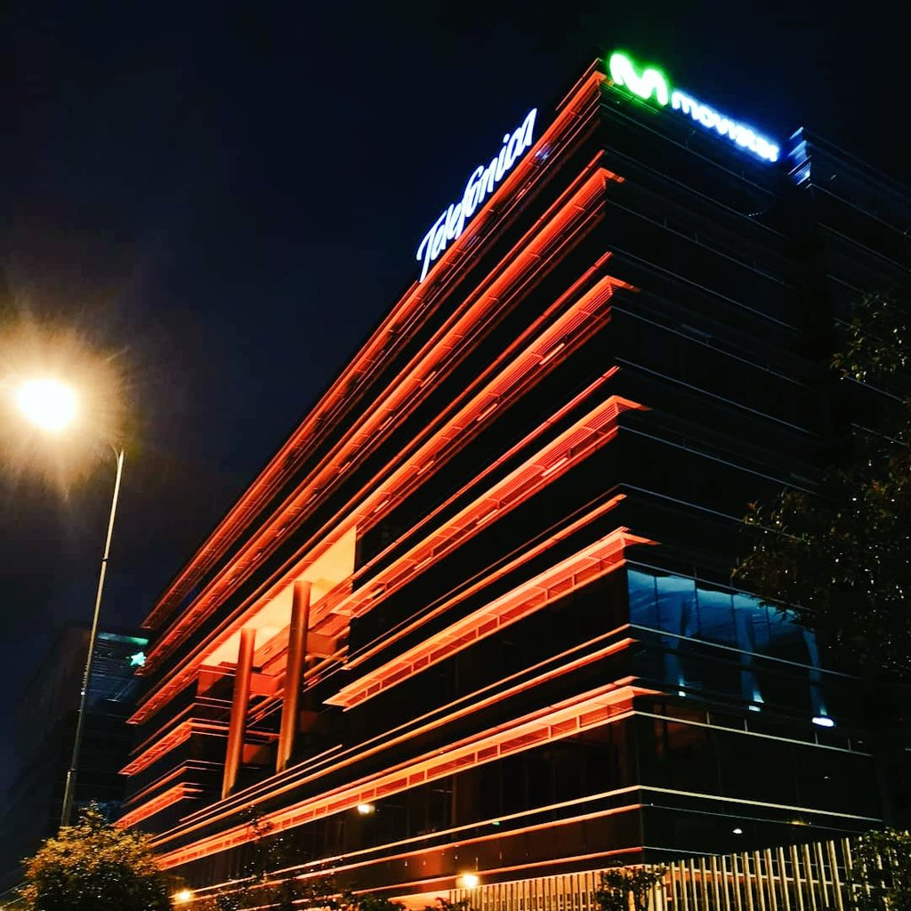 OtecelSA's tweet photo. #PintaElMundoDeNaranja

Y nuestro Edificio se pinta de ese color las noches del 25 y 26 de noviembre 🟧

#DíaContraViolenciaGénero 

#NoMásViolencia #25Nov #EsMomentoDeHablar https://t.co/Av4Xh3UEHh