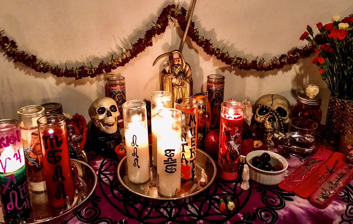 Poppa__Capp's tweet photo. #santamuerte #santisimamuerte #saintdeath #motherdeath #deathworship #deathcult #brujo #bruja #brujeria #brujos #brujas #mictlantecuhtli #mictecacihuatl #mictlan #brujalife #brujasoftwitter #lasantisima #ninablanca #lasantamuerte #ourladyofdeath #niñasagrada #santamuertedevotee https://t.co/BPZVKCg3TD