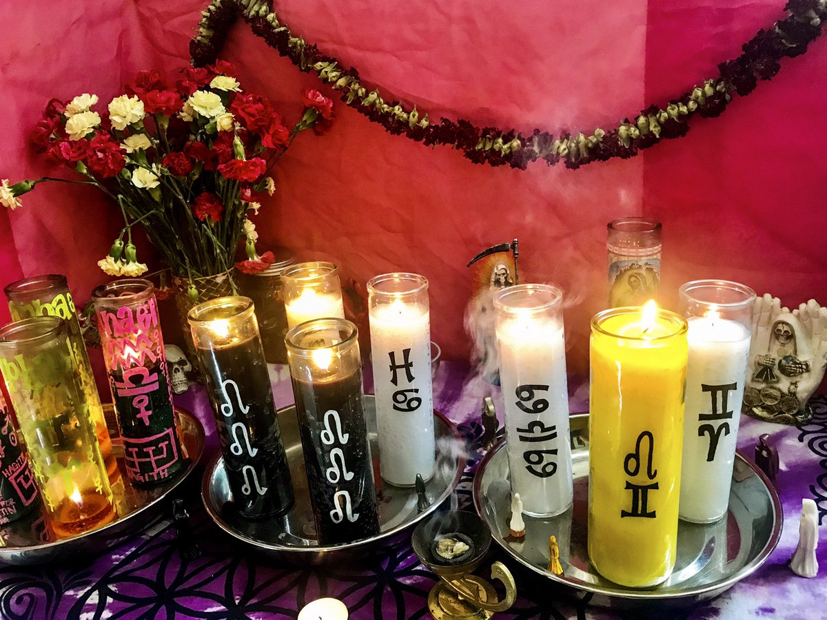 Poppa__Capp's tweet photo. #santamuerte #santisimamuerte #saintdeath #motherdeath #deathworship #deathcult #brujo #bruja #brujeria #brujos #brujas #mictlantecuhtli #mictecacihuatl #mictlan #brujalife #brujasoftwitter #lasantisima #ninablanca #lasantamuerte #ourladyofdeath #niñasagrada #santamuertedevotee https://t.co/BPZVKCg3TD