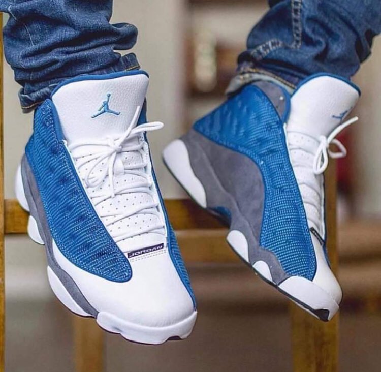 Feets70629027's tweet photo. Heyyyy!!!!
Aujourd’hui Feets vous propose des tenis Jordan.😍
Pour vous les hommes et qui sait peut être aussi pour vous les filles.😉
Toutes sont disponibles.🙂 
What are you waiting for to Fit your FEETS.🤗😉 https://t.co/zCcz5Xs1BL