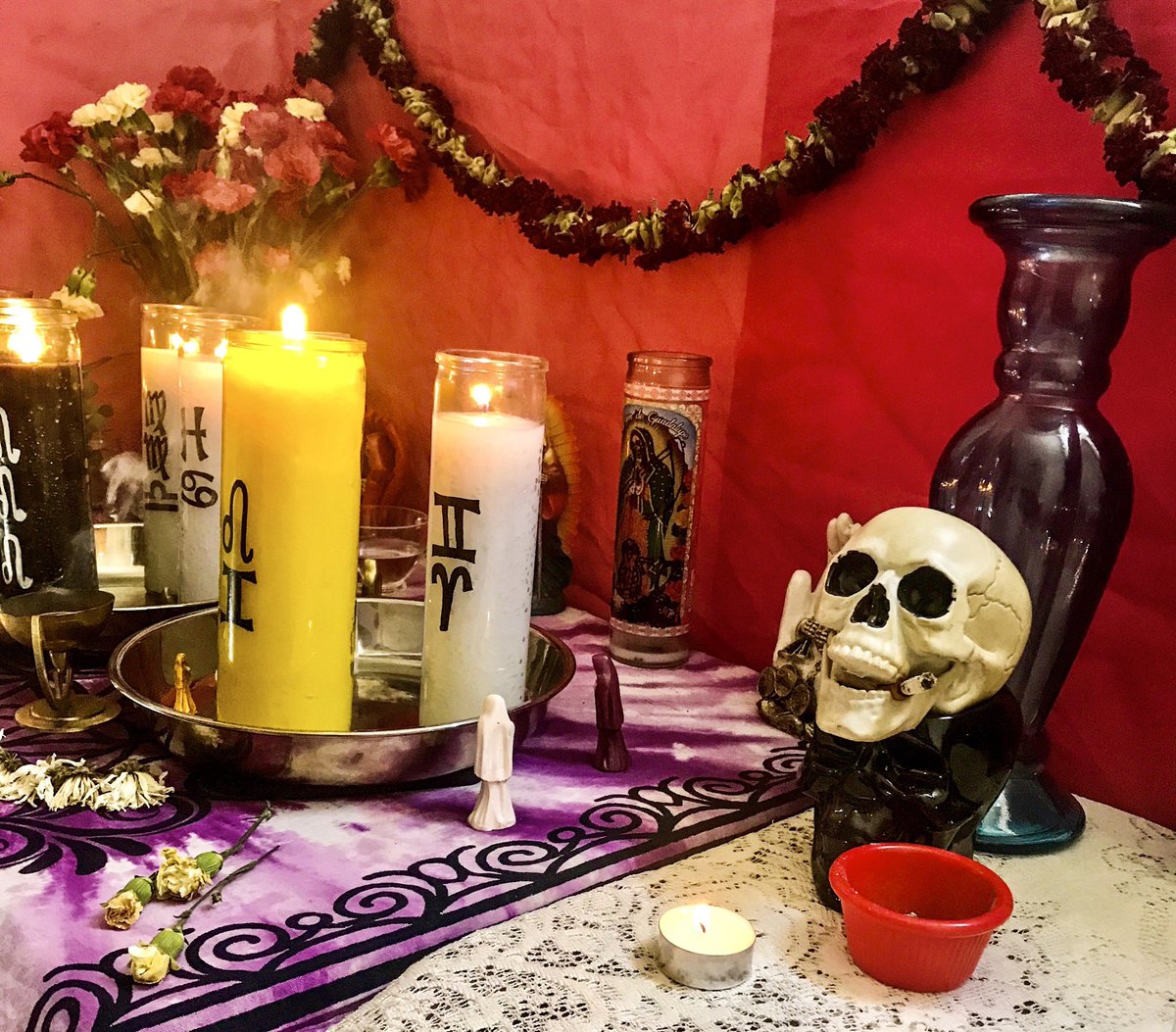 Poppa__Capp's tweet photo. #santamuerte #santisimamuerte #saintdeath #motherdeath #deathworship #deathcult #brujo #bruja #brujeria #brujos #brujas #mictlantecuhtli #mictecacihuatl #mictlan #brujalife #brujasoftwitter #lasantisima #ninablanca #lasantamuerte #ourladyofdeath #niñasagrada #santamuertedevotee https://t.co/wRRortQEA6