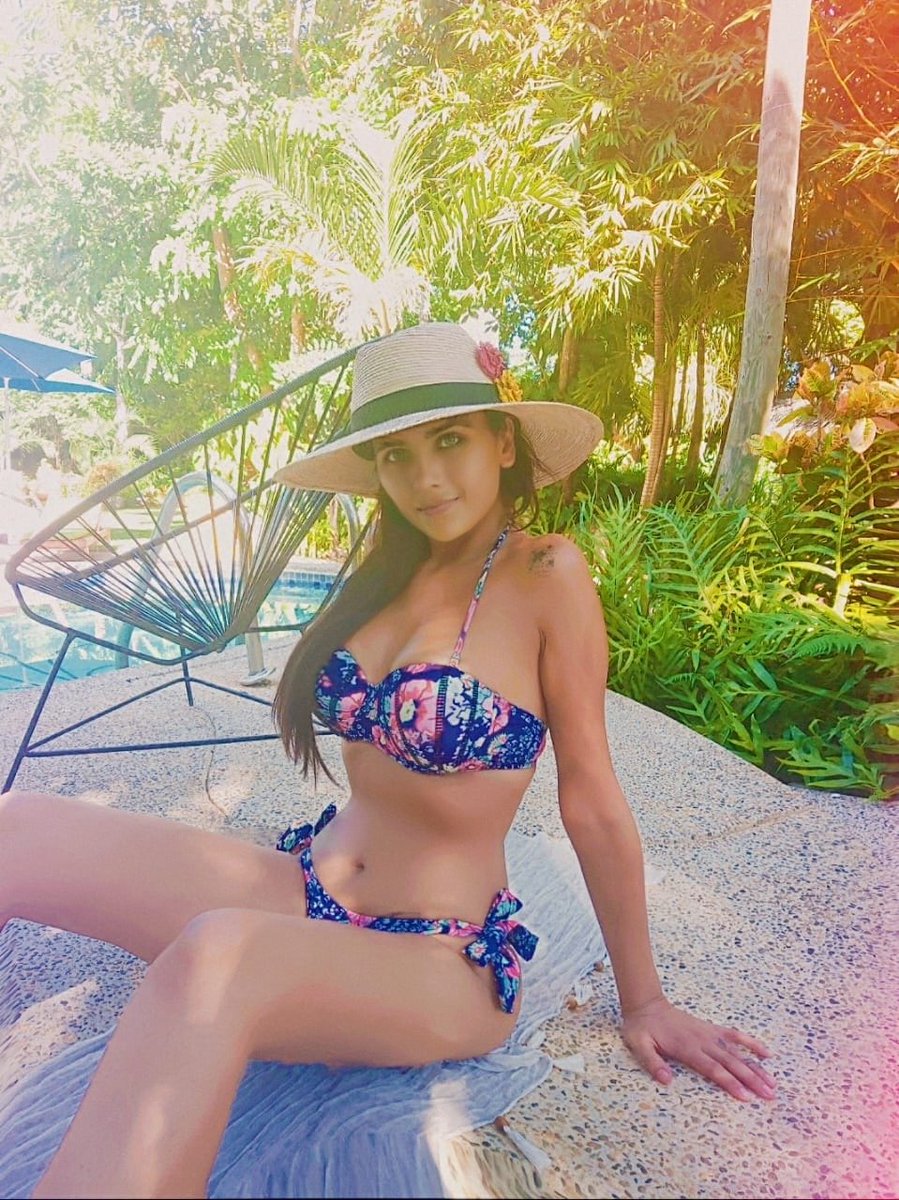 estefania8510's tweet photo. Mañana último día disponible en cdmx, regreso el lunes 30 de noviembre a cdmx. Disponible en Morelia 27,28,29 de noviembre pocos horarios disponibles excelente tarde corazones 😘😘 https://t.co/UXlzzGcVnY