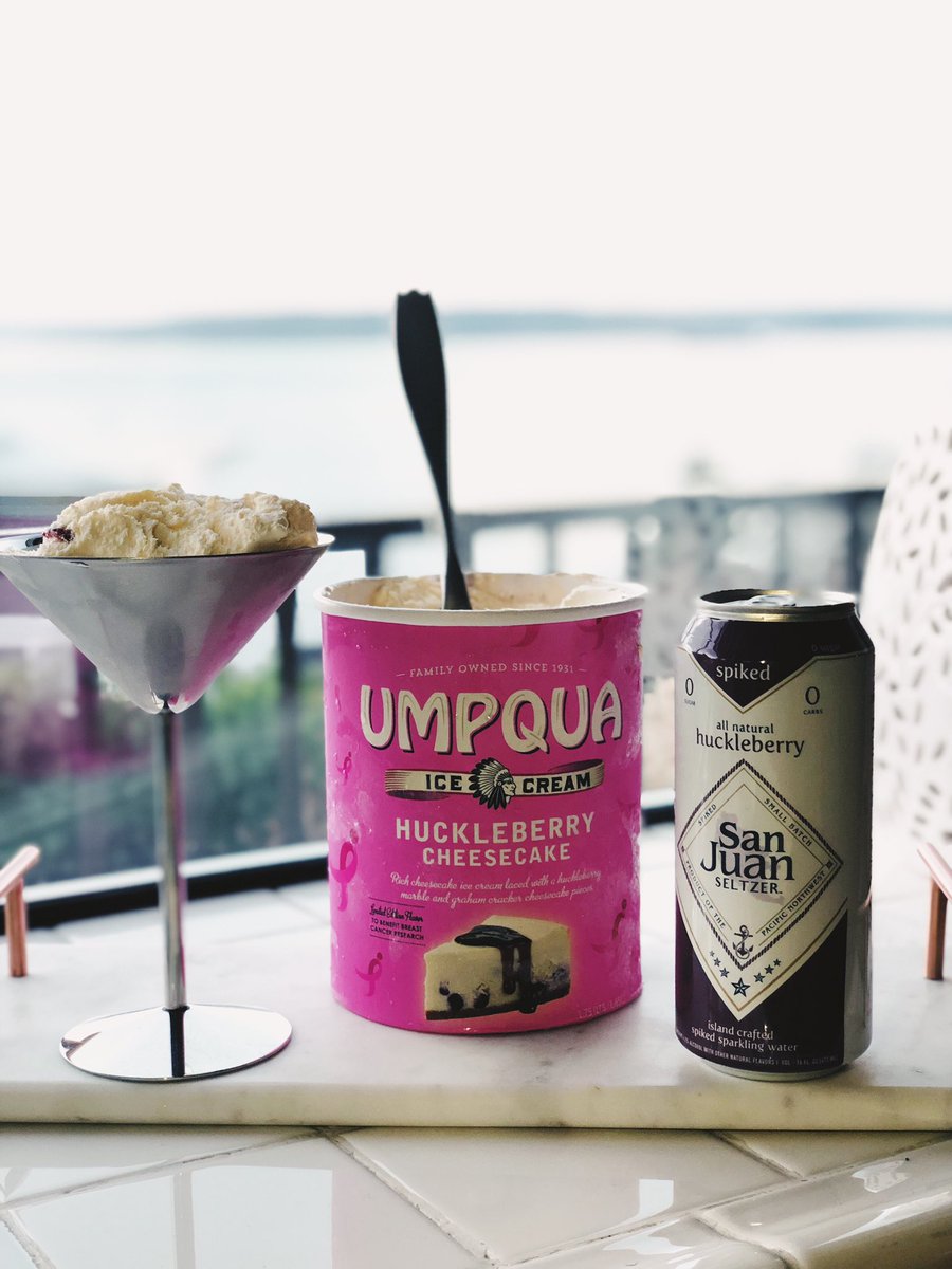 SanJuanSeltzer's tweet photo. Me, myself, and Ice Cream! The BEST combo โ Huckleberry Cheesecake & Huckleberry San Juan Seltzer. Excuse me while I float off. ๐คฉ๐๐โจ๐ง
#SipAway #SipLocal #ShopLocal #HardSeltzer #SpikedSeltzer #SeltzerFloat #Huckleberry #IceCream #BoozyFloat https://t.co/qzNkZSJSjh