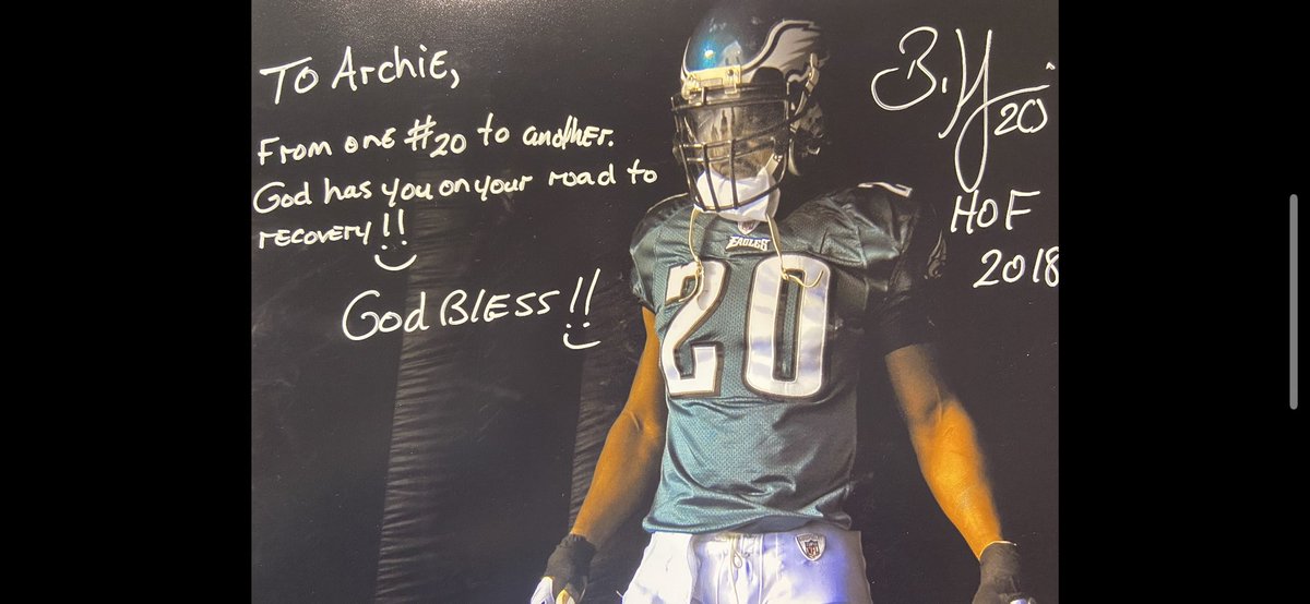 Mike McVeigh tweet media