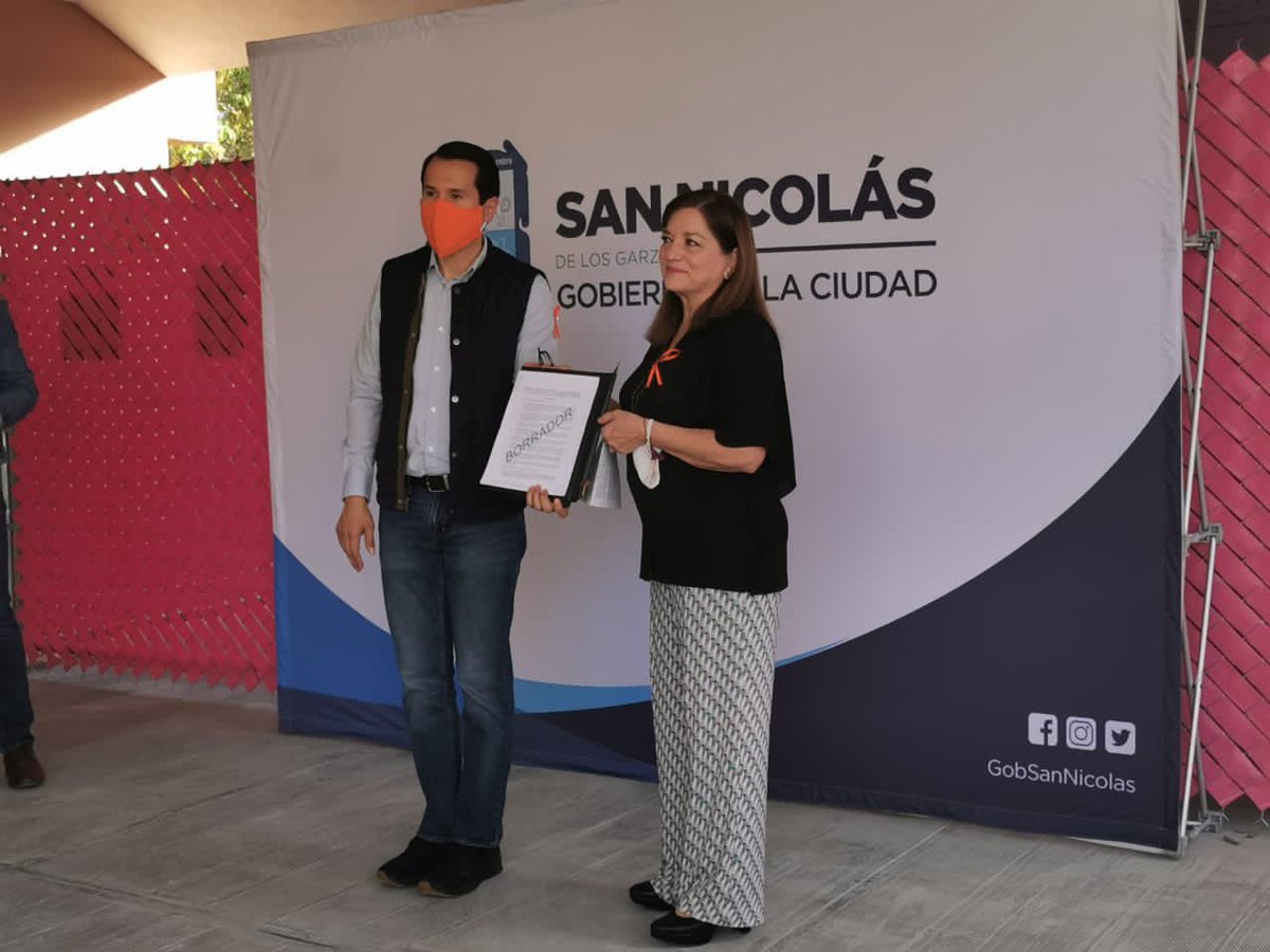 ImpulsoVioleta's tweet photo. Inauguración y arranque de Puerta Violeta San Nicolás, con la presencia de la directora de @APacificas_Org, Rosario Pacheco, y el secretario de Desarrollo Humano de @GobSanNicolas, @daniel_carrillo.

#DíaMundialcontralaViolenciadeGénero https://t.co/uyyL6vLp5X