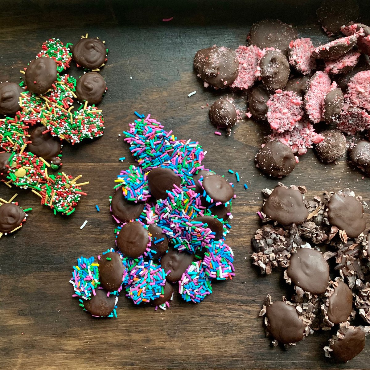 Lisa Adams tweet media