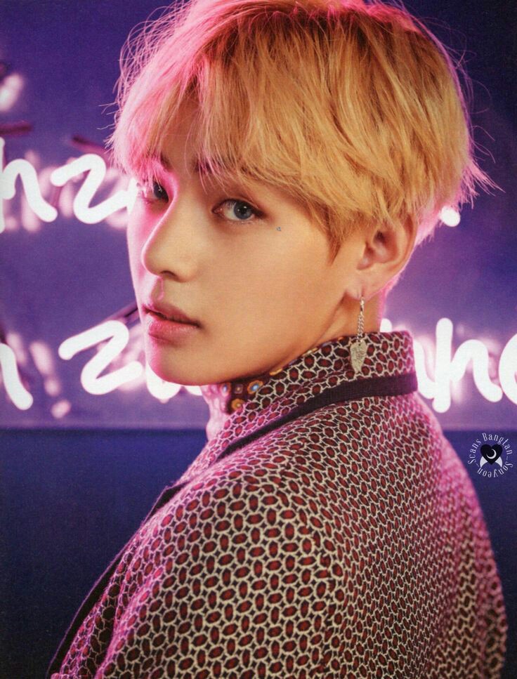 we& #39;ll start with the basic and iconic photoshoot of tae big YES