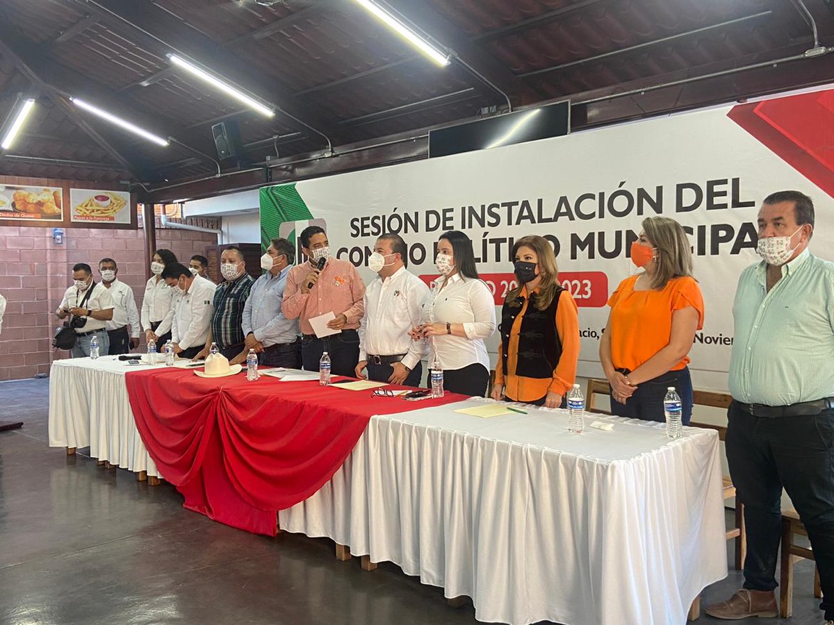 CNOP_SIN's tweet photo. La familia #CNOPSinaloa🇲🇽💚 le da la más afectuosa bienvenida a la Estructura Municipal de #CNOPSANIGNACIO quienes el día el hoy tomaron protesta formando parte de este gran equipo. Felicitaciones dirigente Ramon Ontivero por el gran trabajo.
¡Enhorabuena! ✨
#SOMOSCNOP https://t.co/CzWP4Loj5e