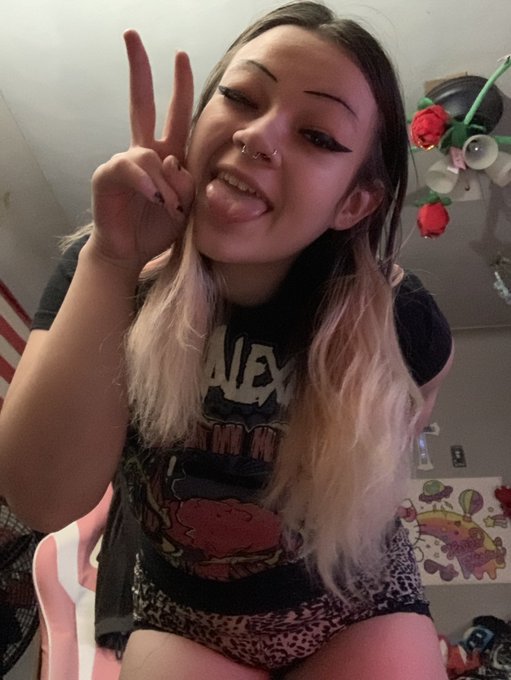 Hi(x https://t.co/PBhIWPDMiq<a href="/tag/tinysatan"class="tags"><span>#tinysatan</span></a>