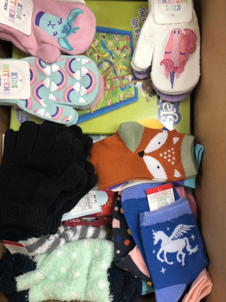 UNLInsurance's tweet photo. Very excited to be partnering with our friends at @3andGFoundation to bring a little Christmas cheer to our veterans and their families! Thank you for all you do!
#UNLCares #UNLShieldSeries #UNLinsurance https://t.co/355uYPzNV3