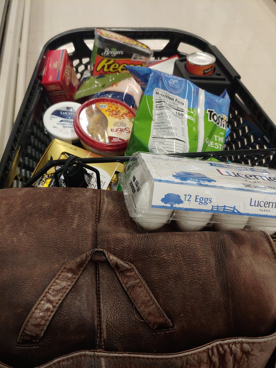 phillipwclark's tweet photo. Shopping is done. Let the games begin! ๐ฆ #Thanksgiving #ADHDProcrastination #Thanksgiving2020 https://t.co/k3ImWTO6vH