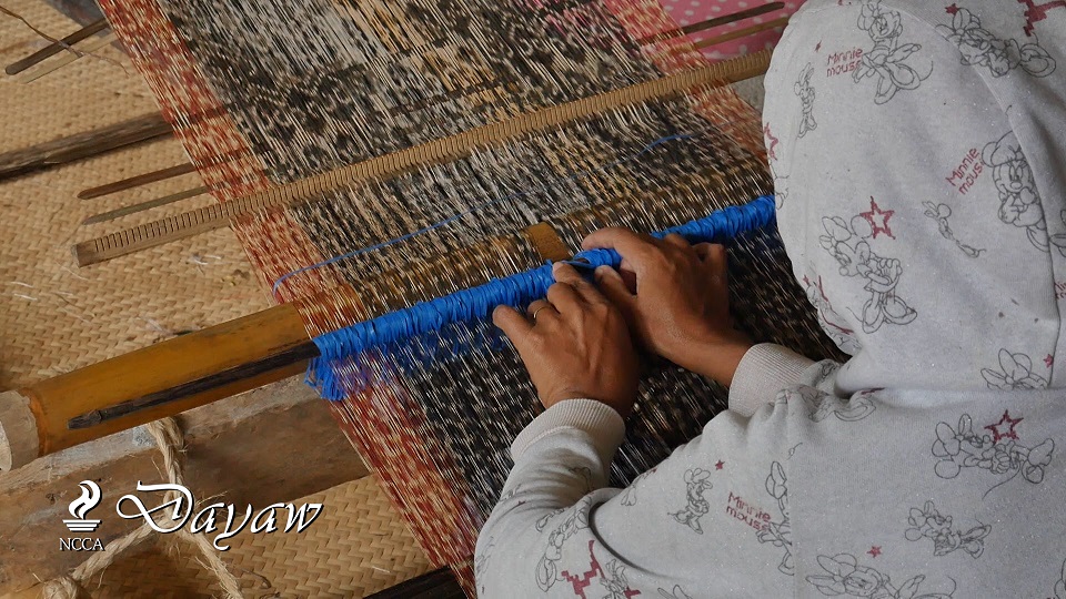 ABSCBNpr's tweet photo. The country’s rich heritage of textiles will be the focus in tonight's episode of "Dayaw" with Deputy Speaker and Antique Congresswoman Loren Legarda. Don't miss it at 8:30 pm tonight on ANC and the ANC 24/7 Facebook page. #Dayaw
READ MORE: https://t.co/Zow7yJ8BA4 https://t.co/UGkFanDwSm