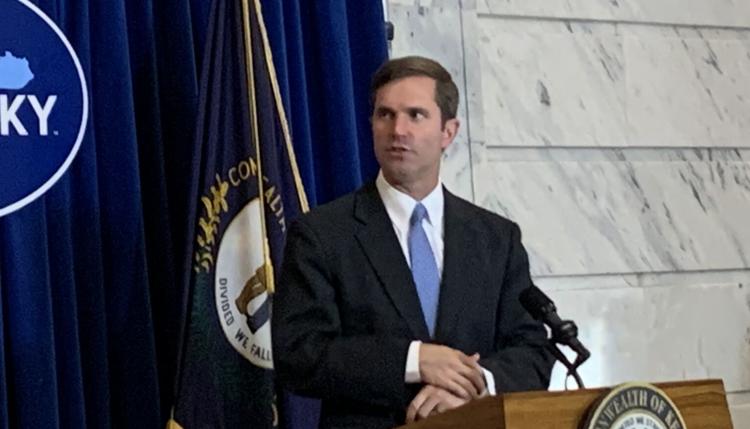WDRBNews's tweet photo. Federal judge rules Gov. Beshear can't prohibit in-person classes at religious private schools https://t.co/rvfdAdIXQT https://t.co/P6uFIUY2mb