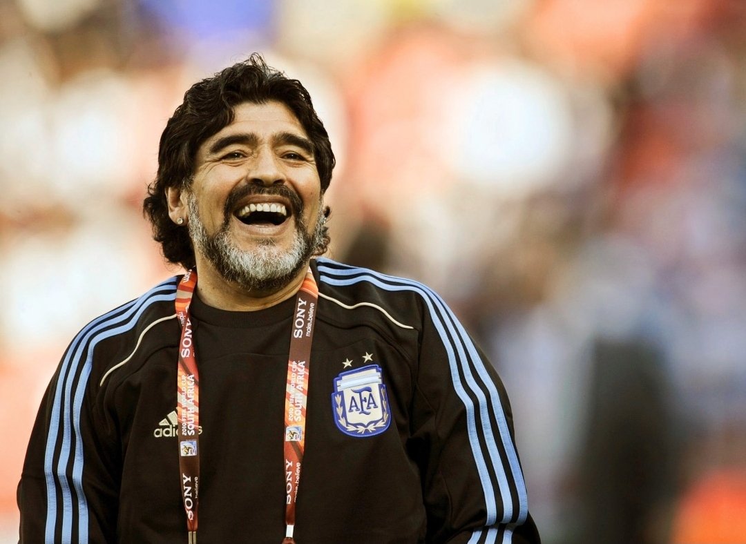 wlysilitonga's tweet photo. #RIPMaradona

Rest in peace, Diego Maradona
a legend of the game https://t.co/kpKrquLjEg