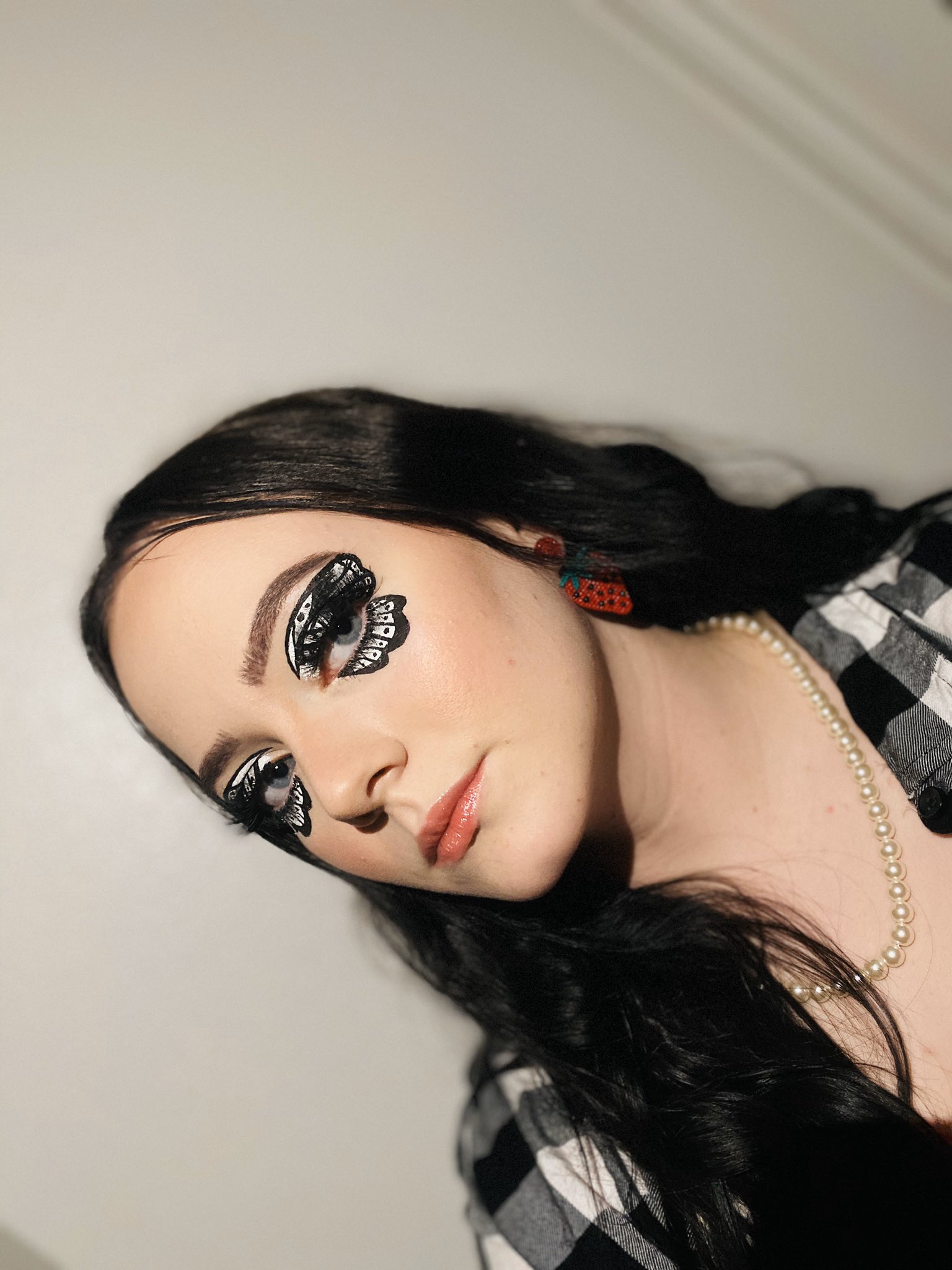 EntnlJxW8AI9F-r?format=jpg&name=large She Turned Harry Styles’ Most Emotional Lyrics Into Lipsticks — And Every Shade Hides a Secret You Won’t Believe