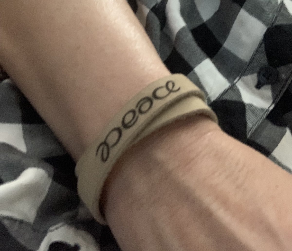 3ETH's tweet photo. @dustinrouse Ambigram shows word peace both directions. Regardless of our perspective, we can all agree that with Gods peace comes understanding and love. https://t.co/wZoPWVqLj7 https://t.co/X56fKqb7uT
