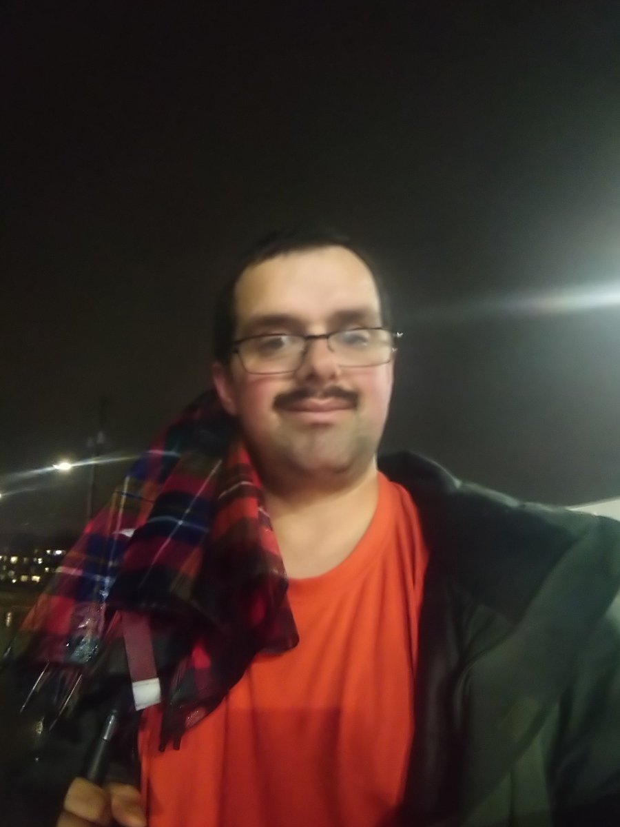iceguy2009 tweet picture