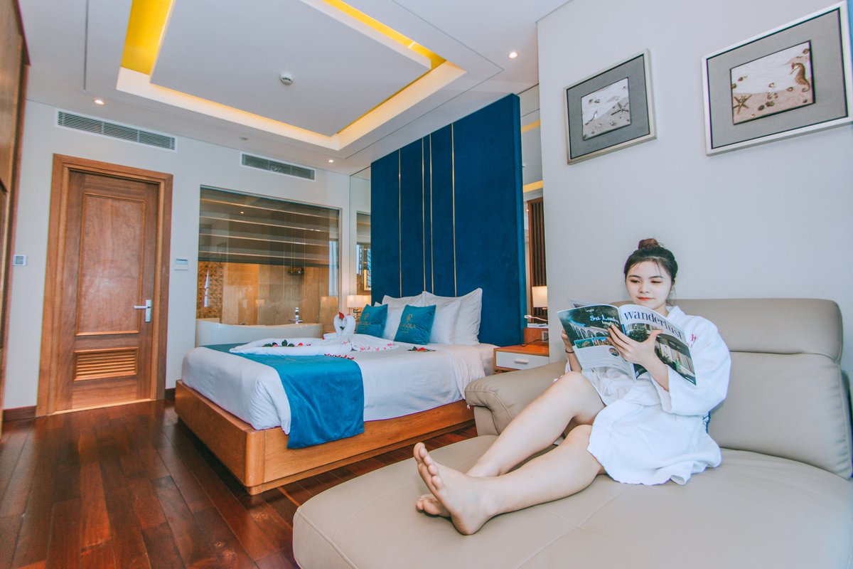 Discovering the novelty and professionalism from the high standard service at Mandila Beach Hotel Danang - where makes your trip the most wonderful and memorable.
Book now: bit.ly/2HEMPny
 #seeyouindanang #MandilaBeachHotel #Danang #Vacation #Holiday #Trip #Event