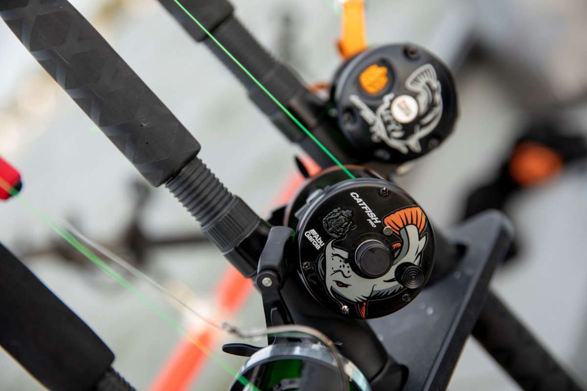 Abu_Garcia's tweet photo. Highly revered by catfish anglers, the Catfish Pro can't be beat when it comes to hauling in a big cat. Boasting a large power handle, our Carbon Matrix drag system, and robust aluminum construction, this beast was made to conquer. #AbuGarcia #CatfishPro #Fish2Win https://t.co/UjVnEMWnPv