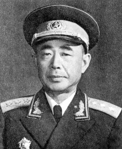 73) General Chen Mingren, who as Nationalist garrison commander in Siping, mounted a successful and bitter Stalingrad-esque defense of that city in 1947. In 1949, reassigned to Changsha, he defected to communist army in a major blow to Nationalist defense of south-central China.