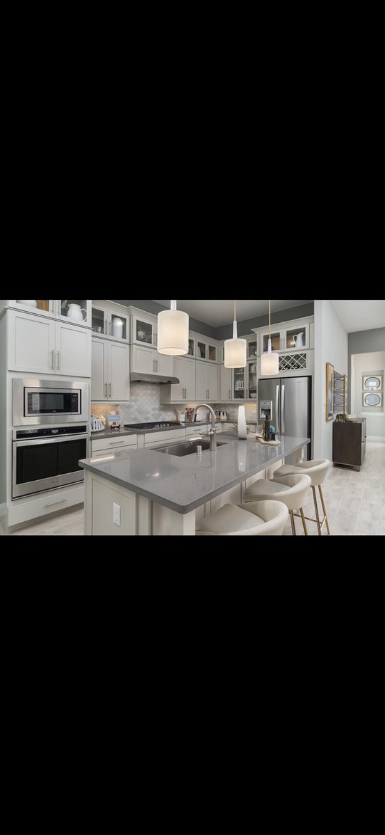 CherylWRealty's tweet photo. Imagine Hosting ThanksGiving In This Space! 
 #homefortheholidays #texashomes #houstontx #realestate #houstonrealestate https://t.co/ZEViRzL7hr