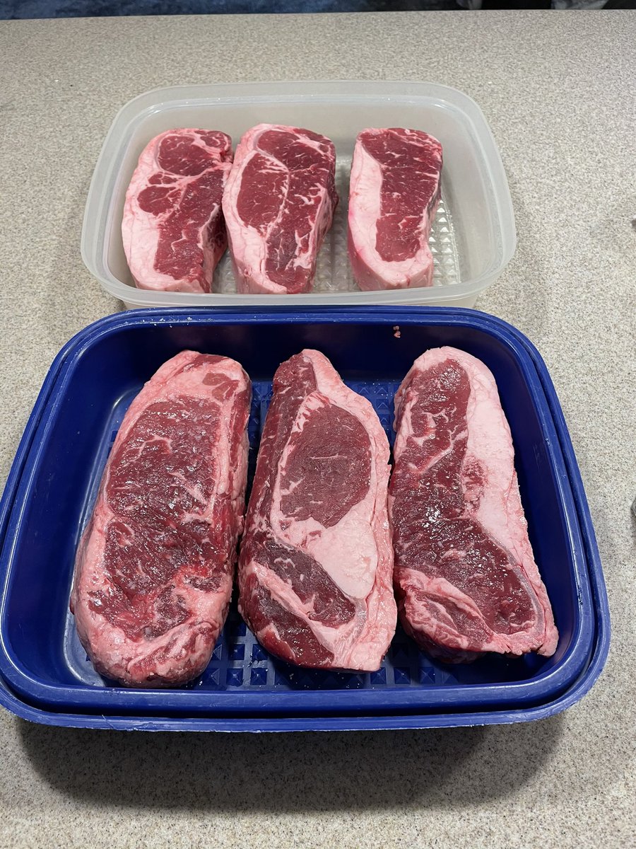 jmherrington5's tweet photo. The meat is ready for tomorrow. Both will be going on the @WeberGrills.  #nystrip #spatchcockedturkey https://t.co/4QCj5FliRL