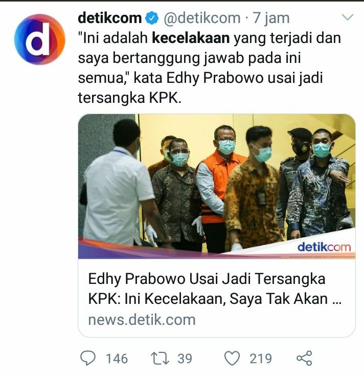 kiki_hoffman's tweet photo. Kecelakaan https://t.co/DQYYTFb03J