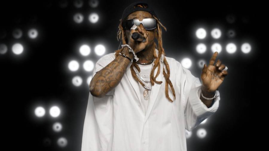 DailyLoud's tweet photo. Lil Wayne’s “No Ceilings 3” is dropping this Friday🔥 https://t.co/qvx3MRf4ul
