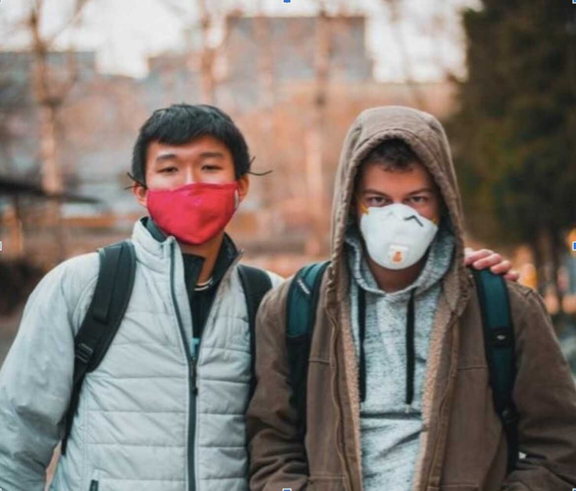 Yang penting sehat ya gaes!! Tetep pake masker dan hindari kerumunan. #CORONAMASIHADA