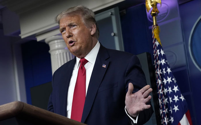 Trump pardons Michael Flynn, who lied to FBI over Russia