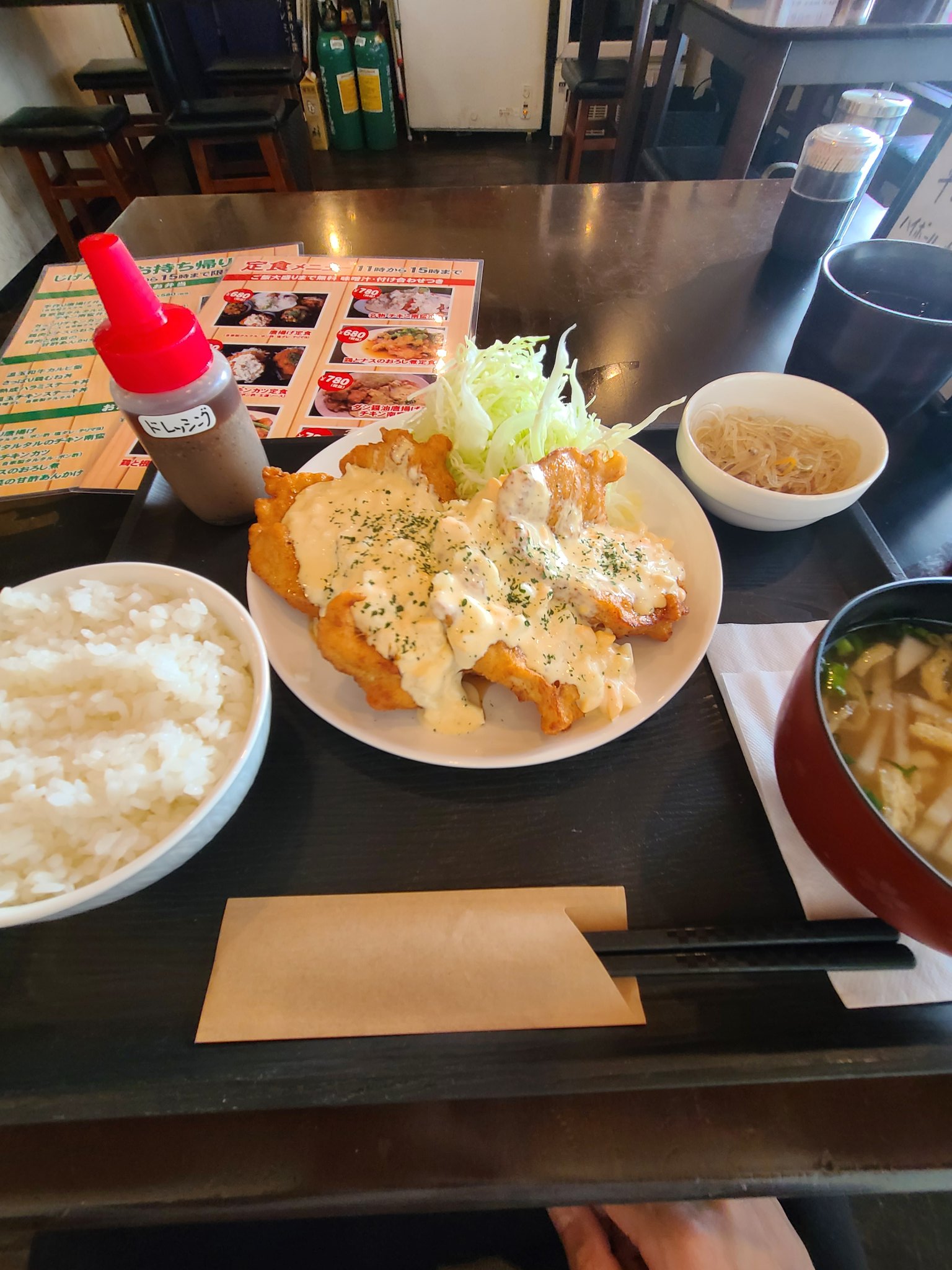 西荻と猫 西荻窪 じげんさんのランチのチキン南蛮定食 ボリュームがすごい 大変美味しく頂きました 牛串以外も美味しいですね テイクアウトもやってます 西荻窪テイクアウト 西荻窪お持ち帰りグルメ T Co Kio8gzmet3 Twitter
