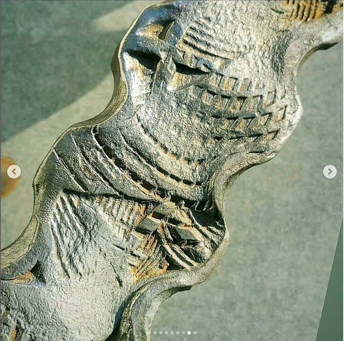 wildland_zko's tweet image. I used fire today, making gate hardware in my forge.
Check out instagram.com/zko.design/ if you want to see more pictures like this. And hit me up if you want to commission metal art or hardware. #forged #blacksmithing