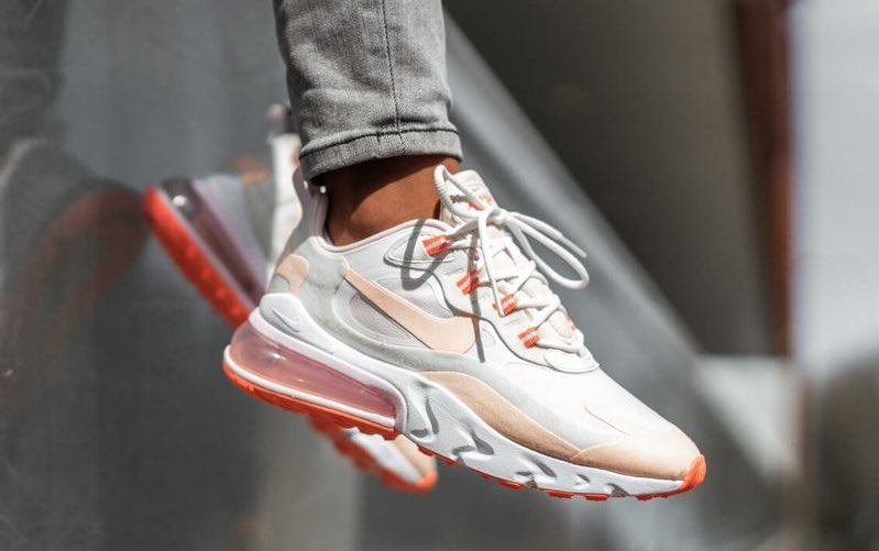 nike air max 270 react atomic pink