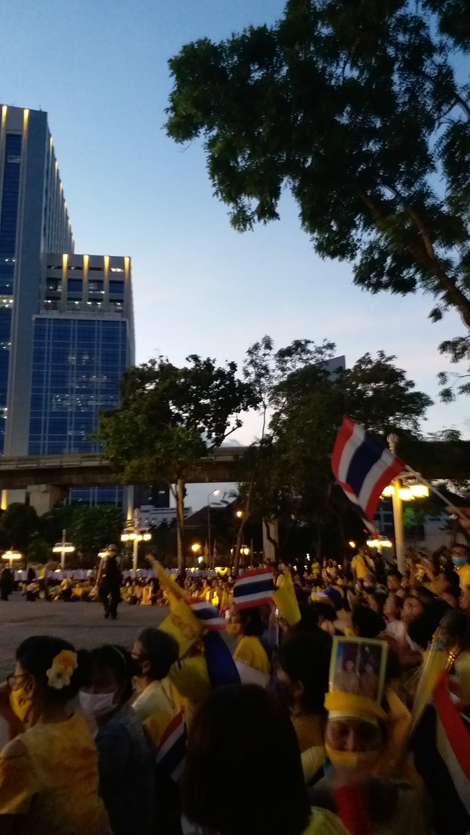ktam2000's tweet photo. ไปรับเสด็จมา... #ภูมิใจที่ได้รับเสด็จ https://t.co/7056iXTmbE