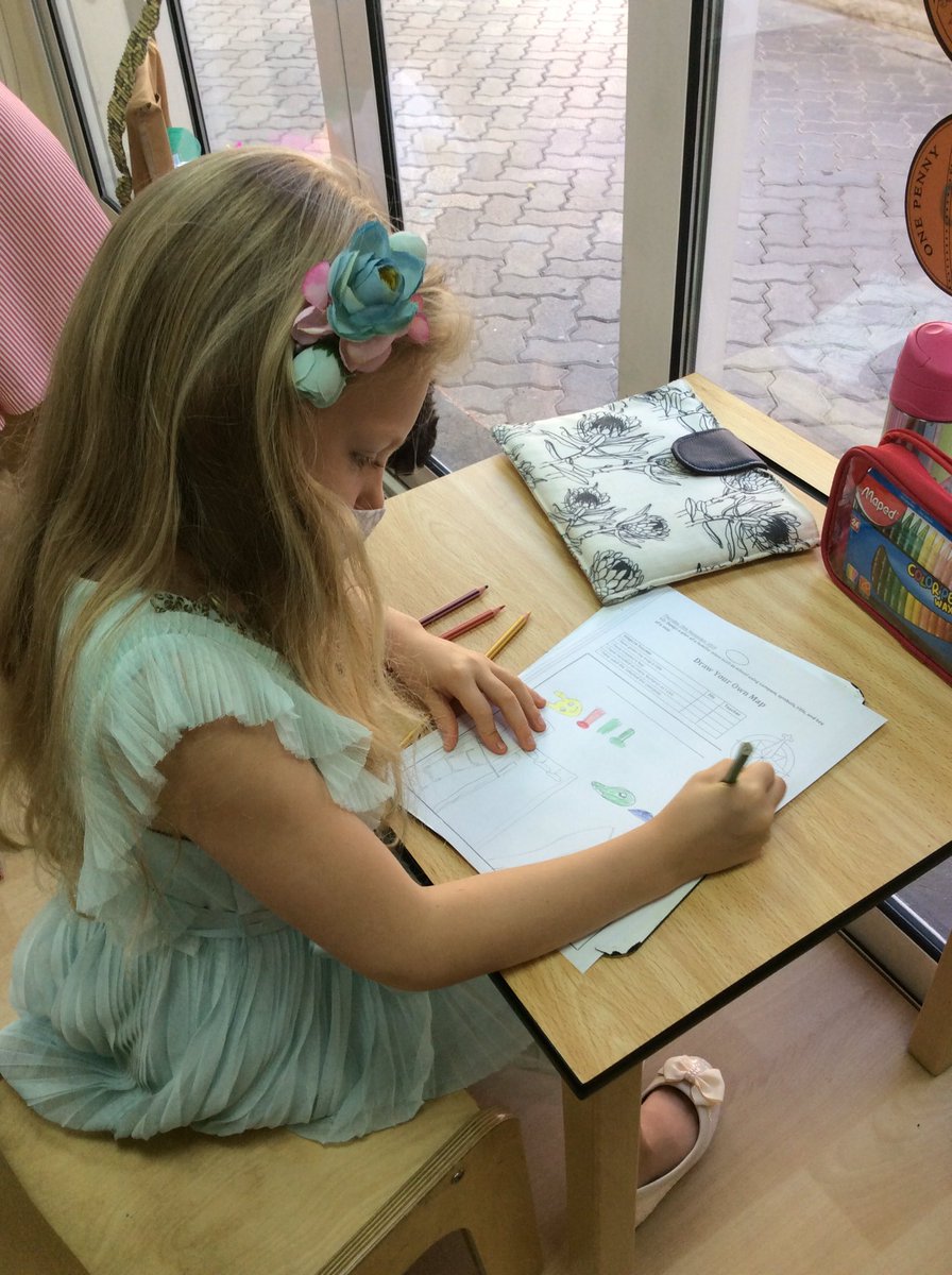 DESSyear2's tweet photo. We have been learning about maps in #DESSyear2orange during #DESSsocialstudiesweek. Today we made our own maps of the central playground. #DESSsocials https://t.co/zKHeNDspVJ