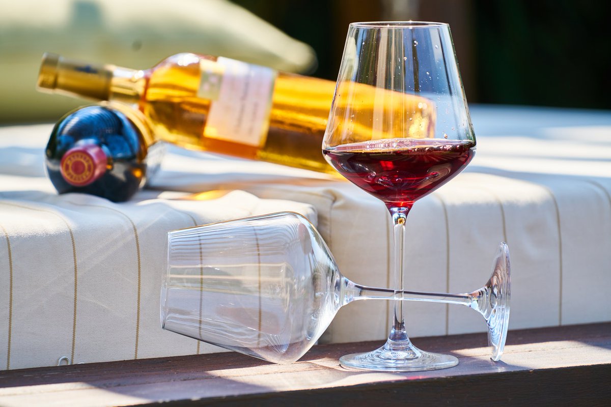 winestogift's tweet photo. Music is the wine that fills the cup of silence..Go Shopping &amp; get Offer with Wines Gift>>
https://t.co/IkKeq0Yaxn
#wines #winestogift #whitewines #redwines #rum #whisky #brandywine #champagnelover #winehamper https://t.co/Xsr9bCRFGN