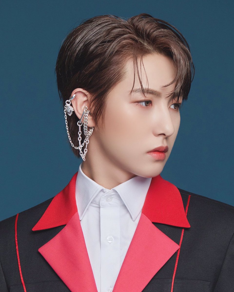 _G3WP3R's tweet image. การ์ดอินจุนรูปนี้ยืนติดพื้นไม่ได้แล้วนะ ชั้นสูงมากค่ะ