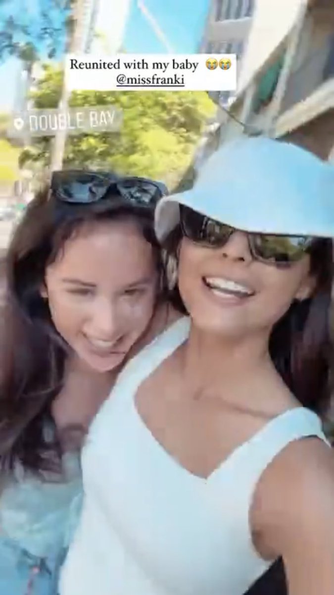 mandybba's tweet photo. Reunited with baby @frankimrussell Gosh! So cute! Happiness! Thank you @julsnewbs Enjoy bonding! https://t.co/nQ7wHEf4X8 https://t.co/VF7Cut0Mqr